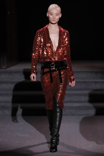 tom-ford-all-out-sequins-3